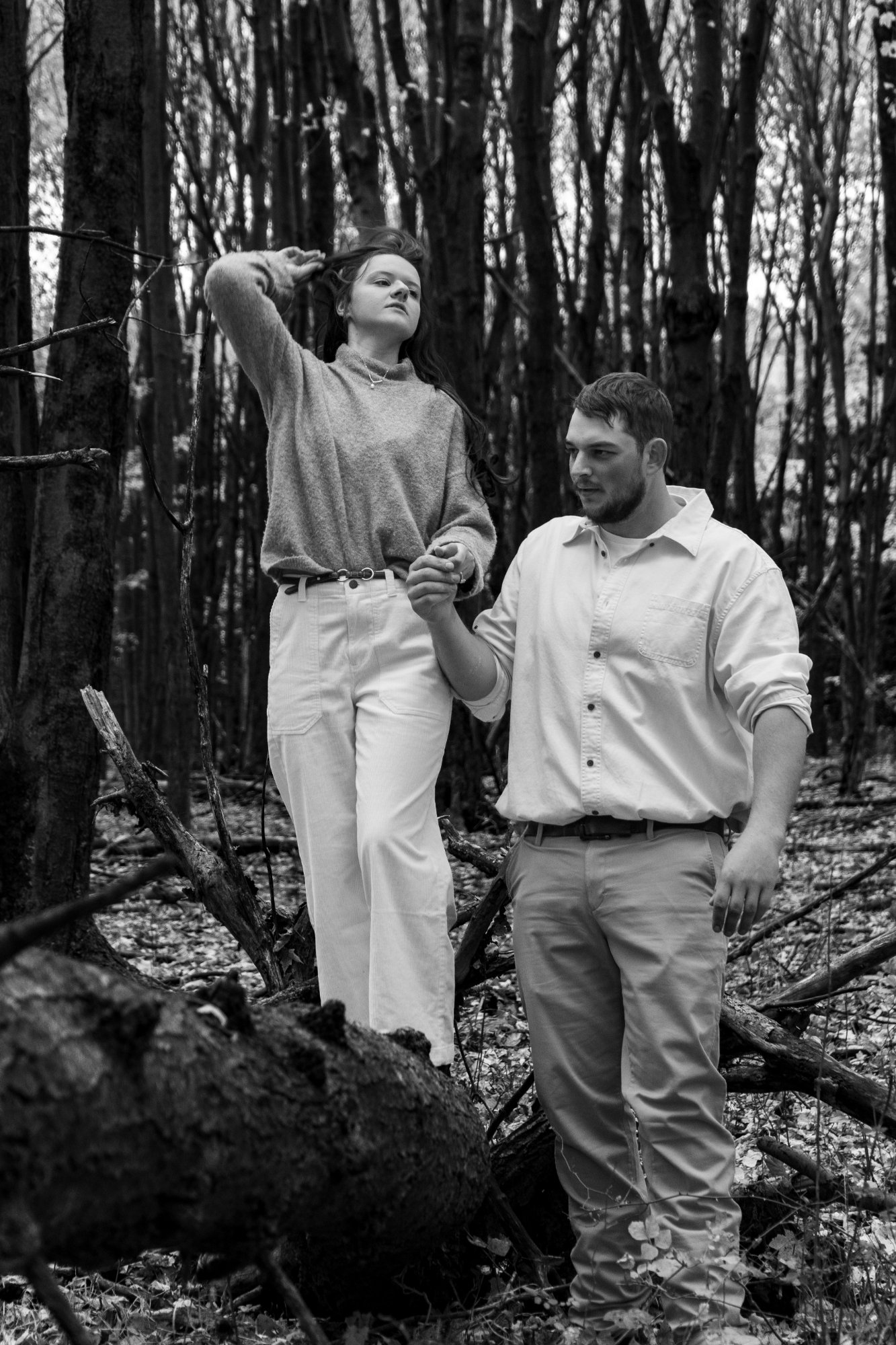 Couple forest B&W